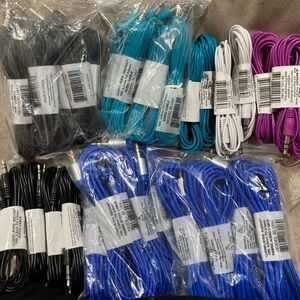 Lot of 30 Wireless Gear 10’ audio cables